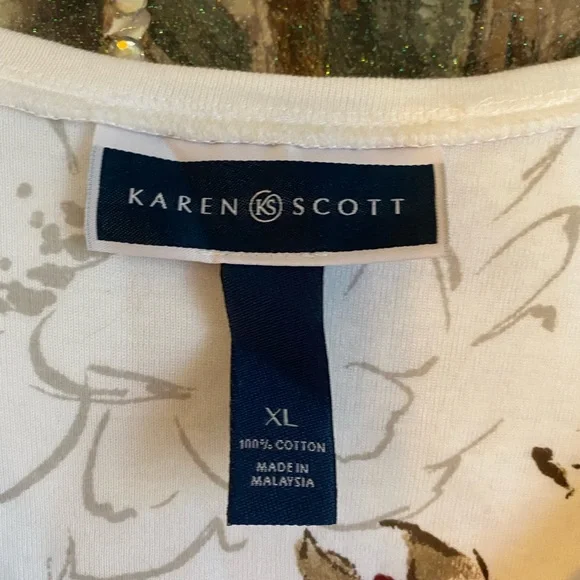 NWT Karen Scott 3/4 Sleeve T-Shirt with Beautiful Flowers and Print - Picture 2 of 11